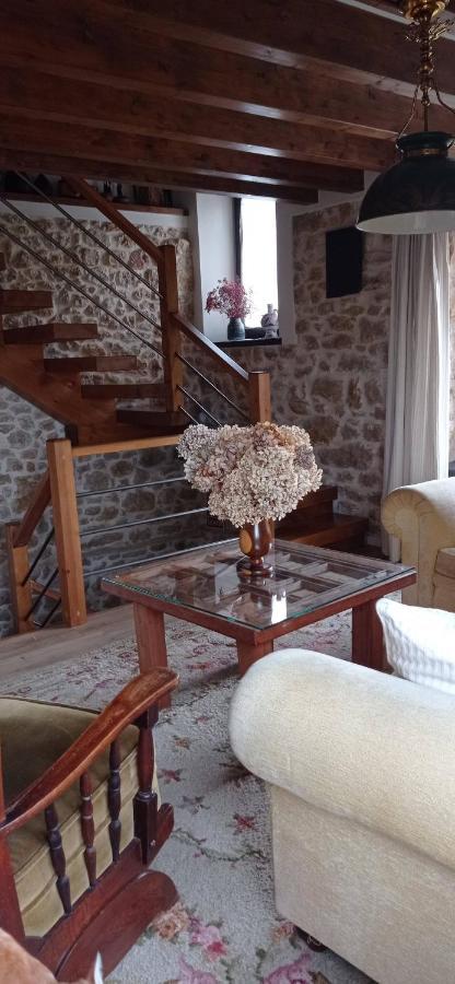 La Casina de Valles de San Román Esterno foto